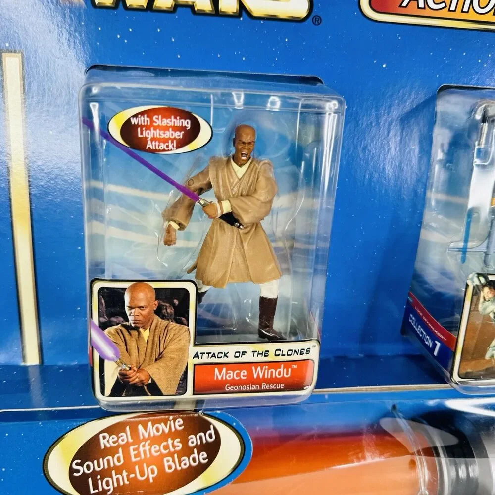 Star Wars LightSaber Action Pack W/Orange Jedi Saber & 3 Figures Sams Club Excl.